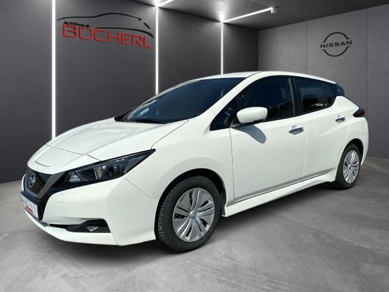 Nissan Leaf Visia 40 kWh, 150 PS, KLIMA