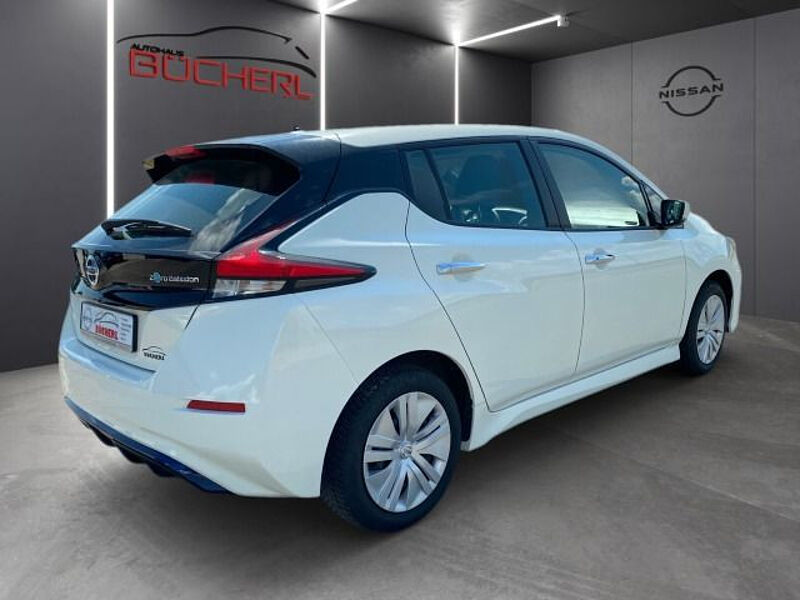 Nissan Leaf Visia 40 kWh, 150 PS, KLIMA